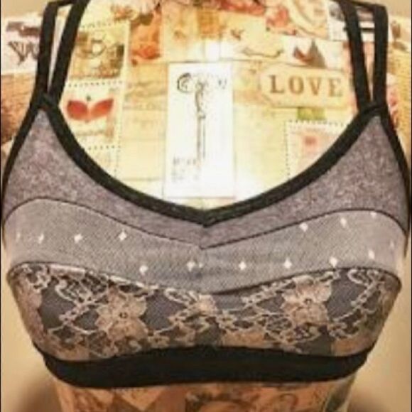 Karma Athletics Bra Size Small - Picture 3 of 3